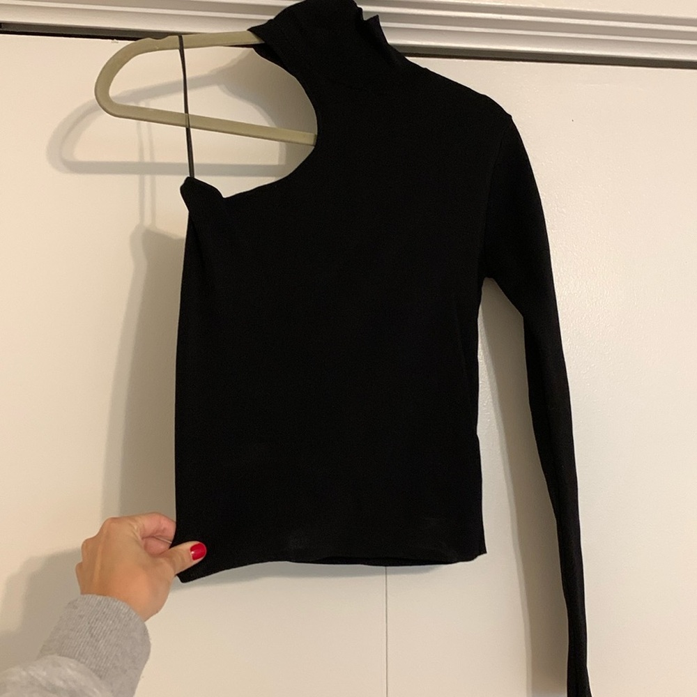 Zara one sleeve black top